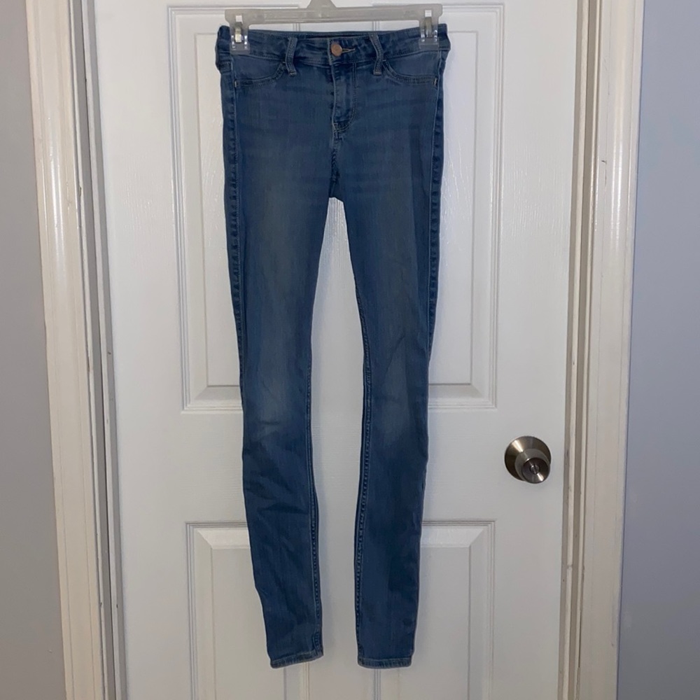 Low-Rise Medium Wash Hollister Jeans